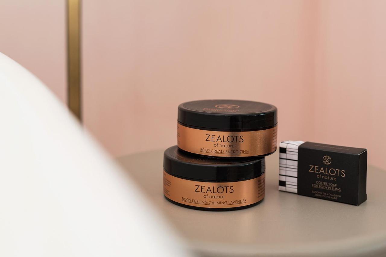 Coco-Mat Athens Jumelle Hotel ภายนอก รูปภาพ Zealots products