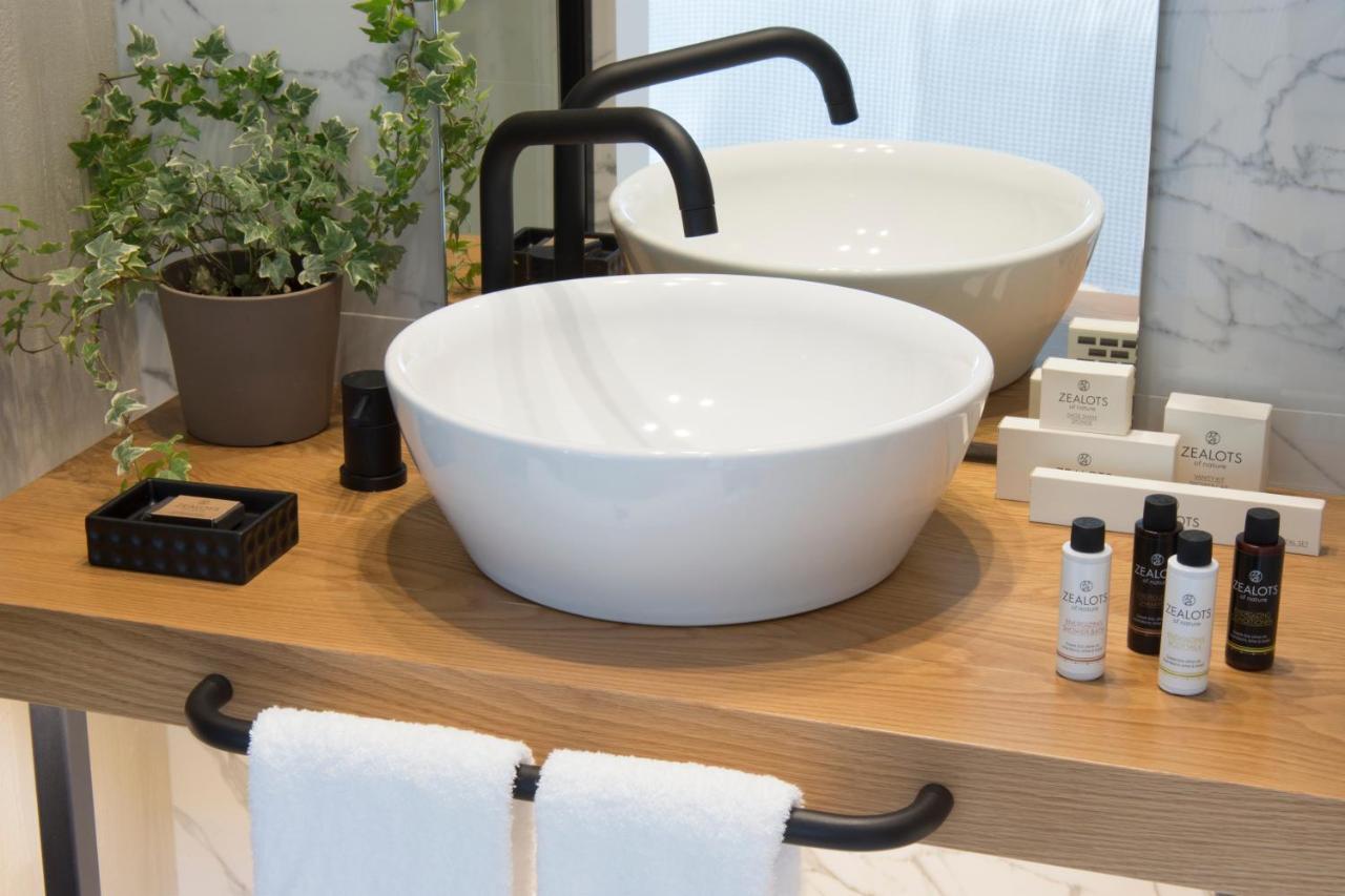 Coco-Mat Athens Jumelle Hotel ภายนอก รูปภาพ Bathroom amenities