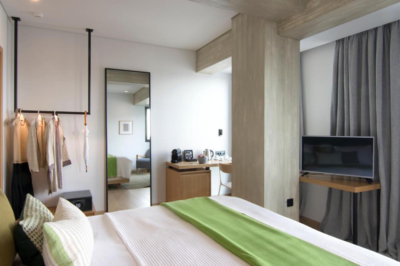 Coco-Mat Athens Jumelle Hotel ภายนอก รูปภาพ A room at the hotel